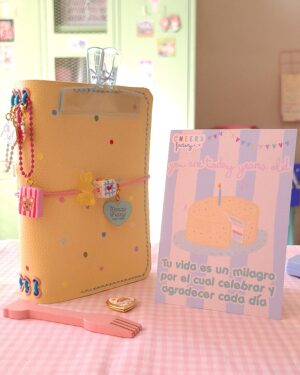 El Journal Birthday Cake
